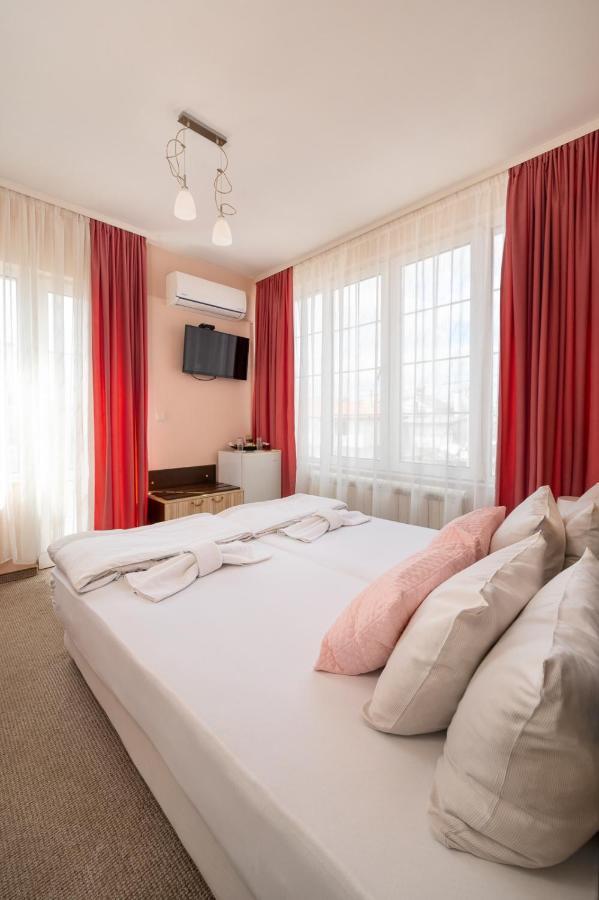 Hotel Orlando Szófia Kültér fotó